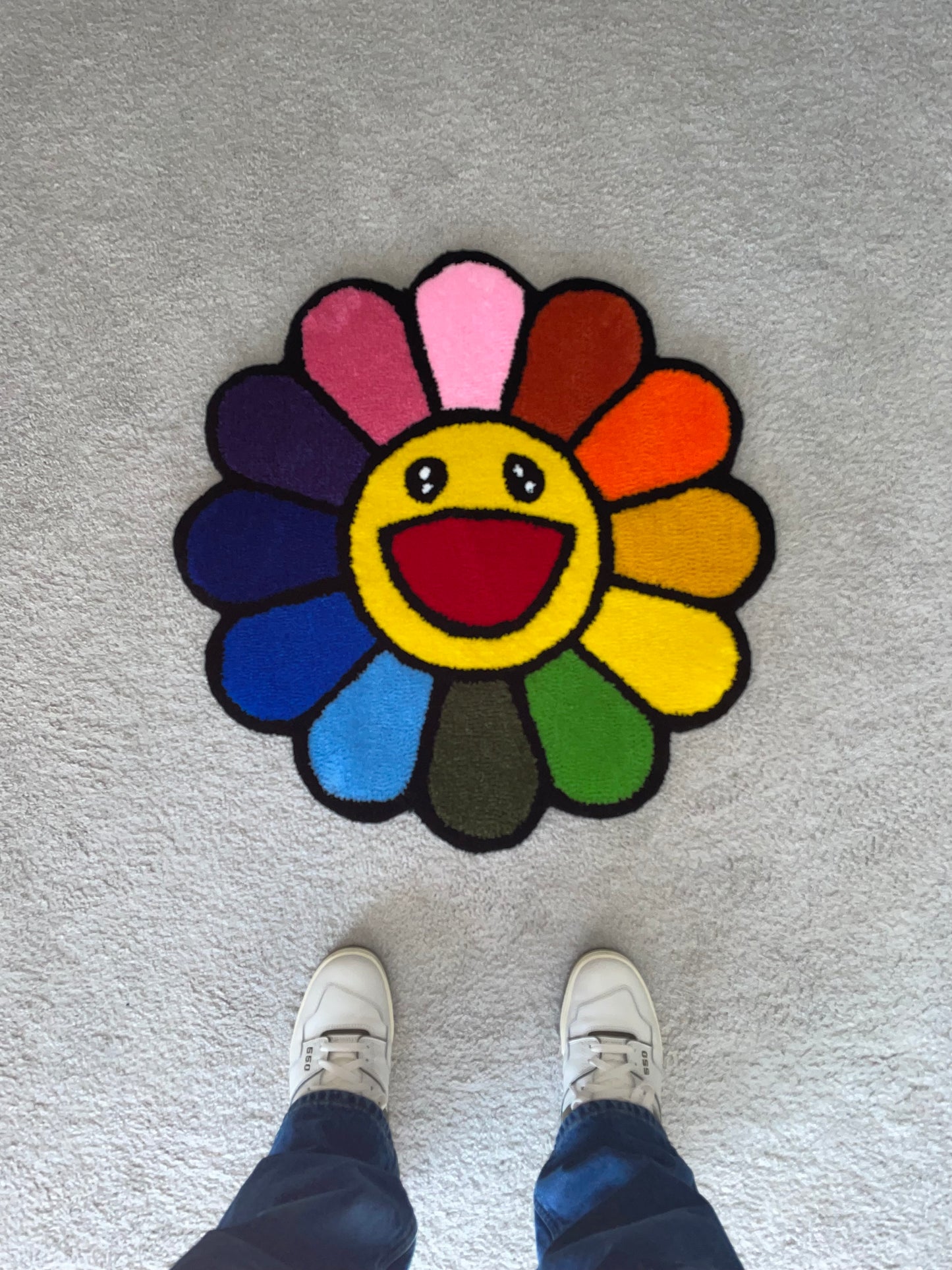 Murakami flower rug w/ non-slip backing