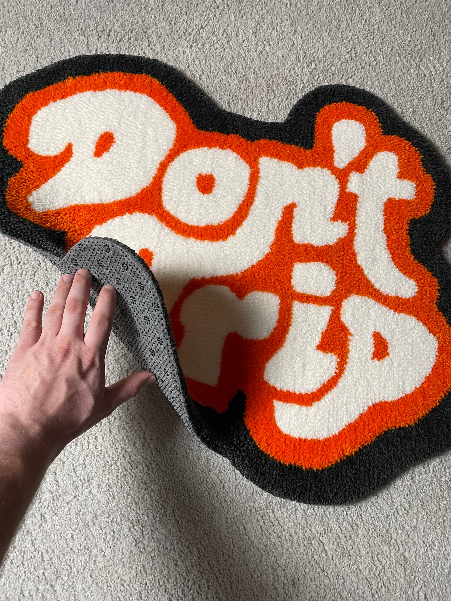 Don’t trip rug w/ non-slip backing
