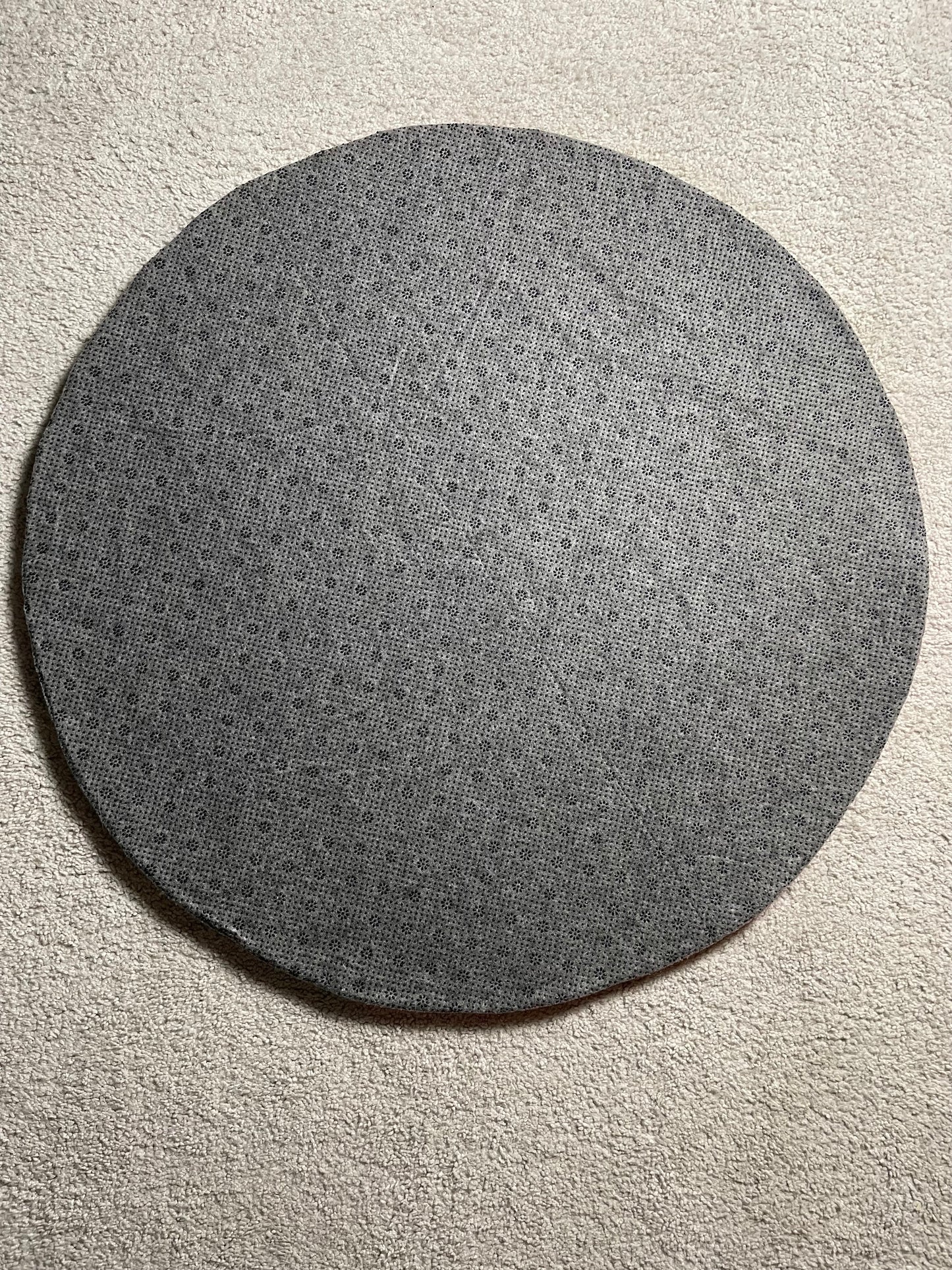 Wavy sun burst rug w/ non-slip backing (Circle)